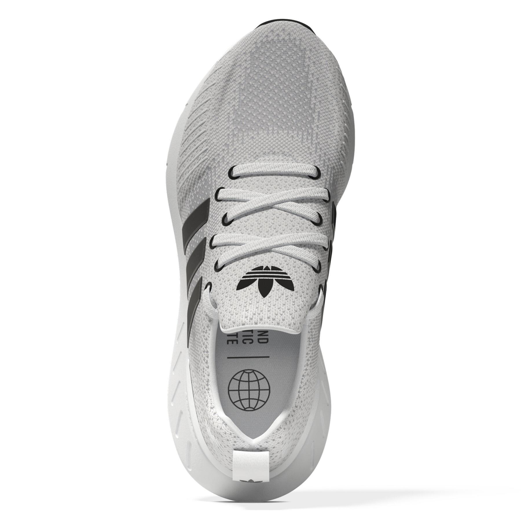 Scarpe da ginnastica per bambini adidas Swift Run 22